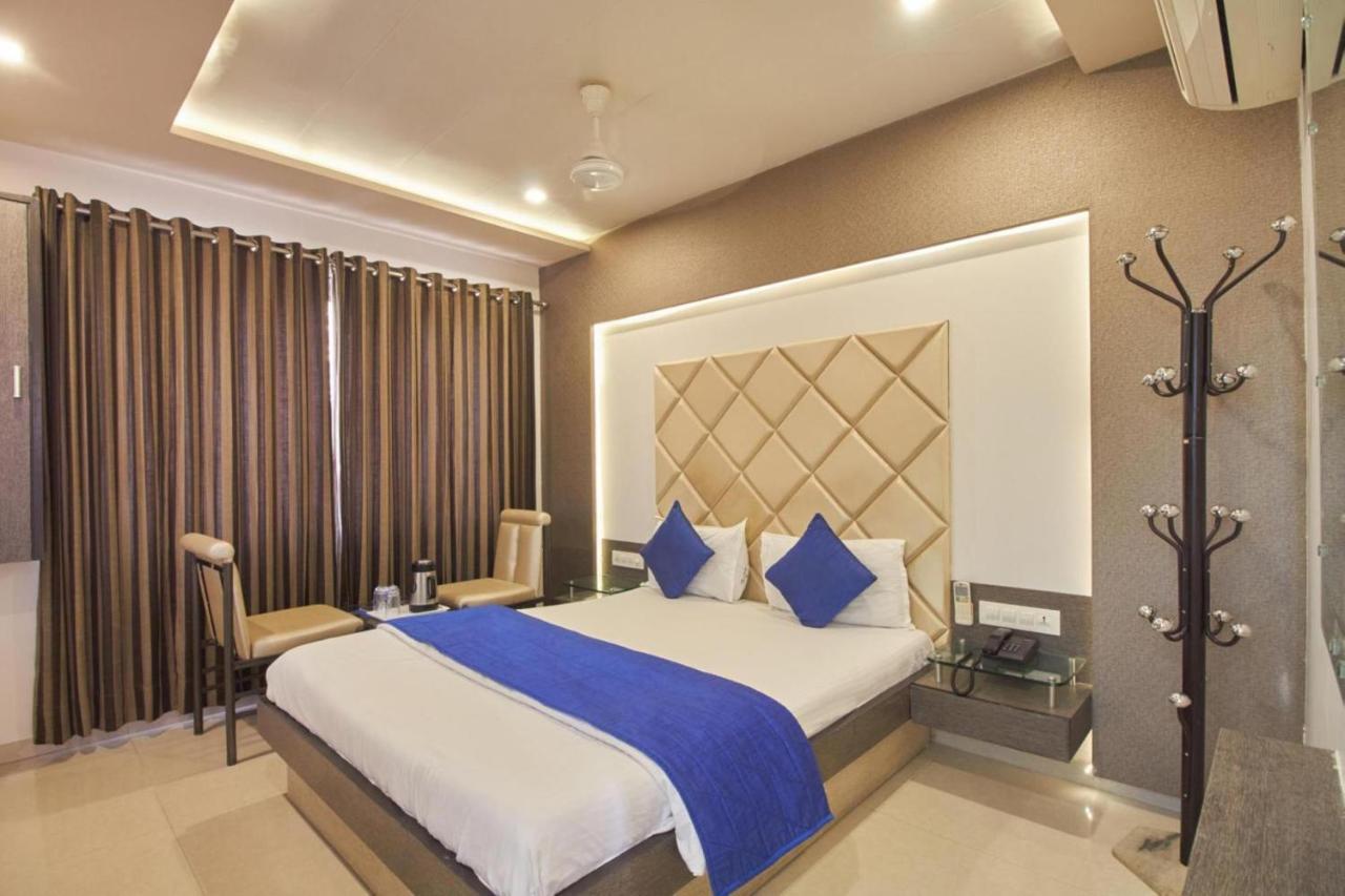 Hotel Flair Inn Ahmadábád Kültér fotó